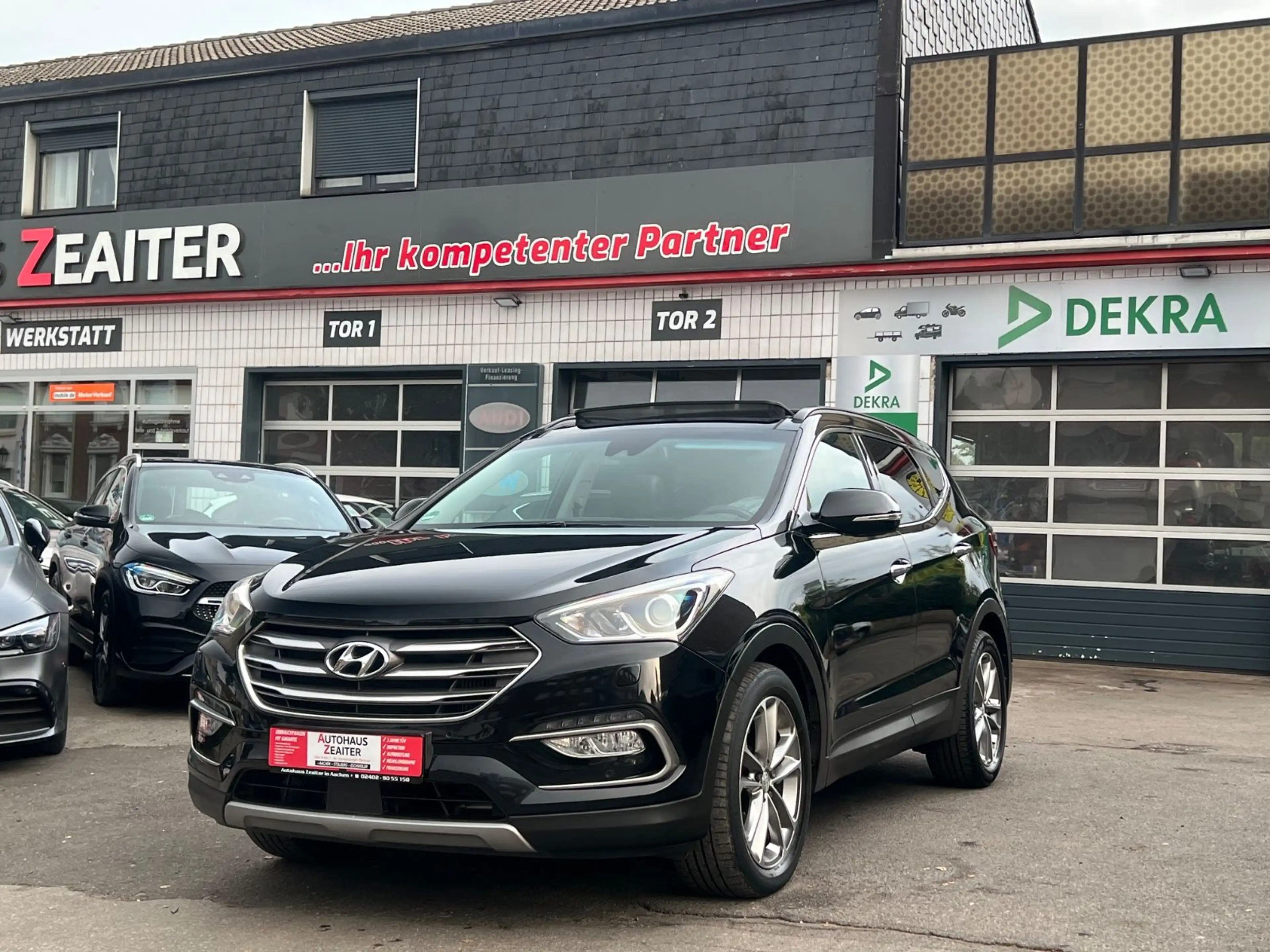 Hyundai SANTA FE blue Premium 4WD*Automatik* — photo 2