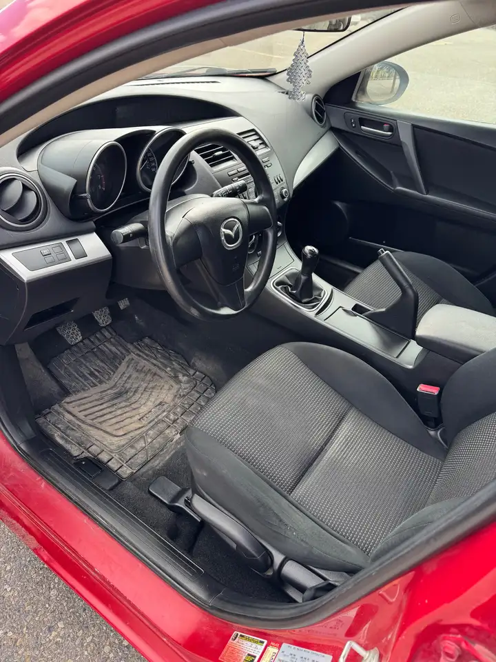Mazda 3 photo Mazda 3