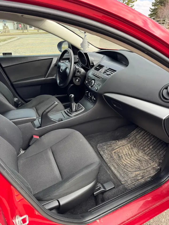 Mazda 3 photo Mazda 3