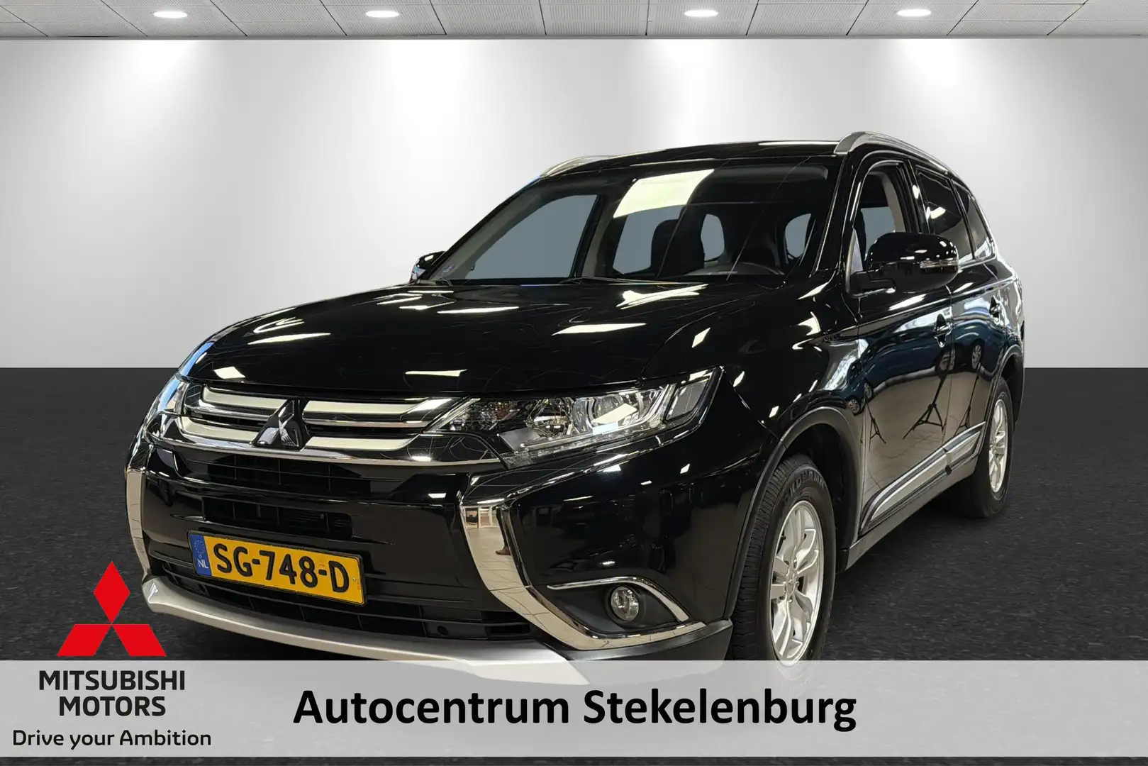 Mitsubishi Outlander 2.0 Business Edition Trekhaak Zwart - 1
