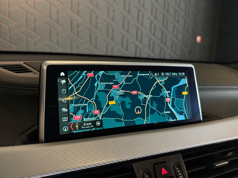 BMW X2 sDrive20i High Exe | M-sport | Head-up — photo 19