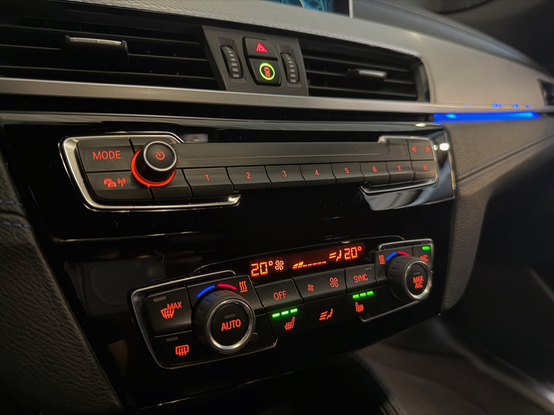 BMW X2 sDrive20i High Exe | M-sport | Head-up — photo 17