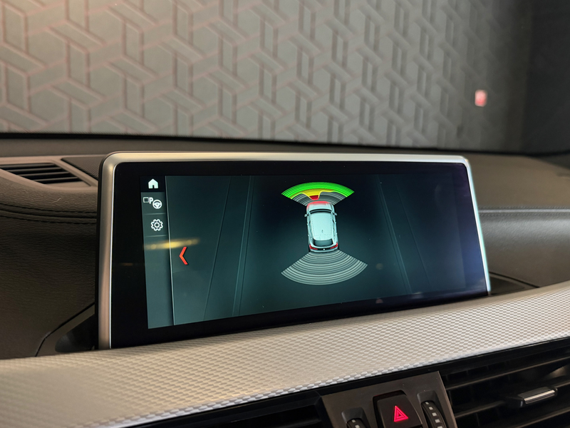 BMW X2 sDrive20i High Exe | M-sport | Head-up — photo 20