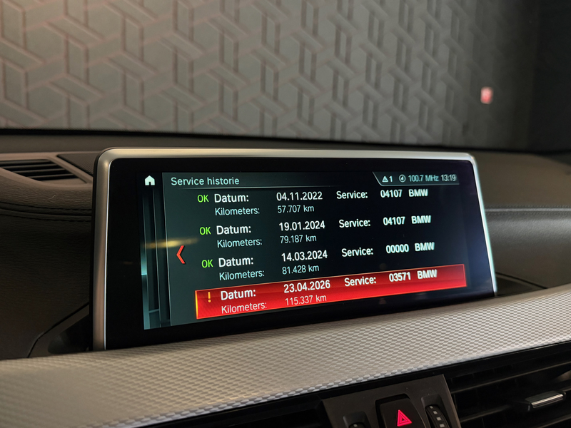 BMW X2 sDrive20i High Exe | M-sport | Head-up — photo 23