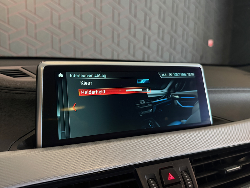 BMW X2 sDrive20i High Exe | M-sport | Head-up — photo 24