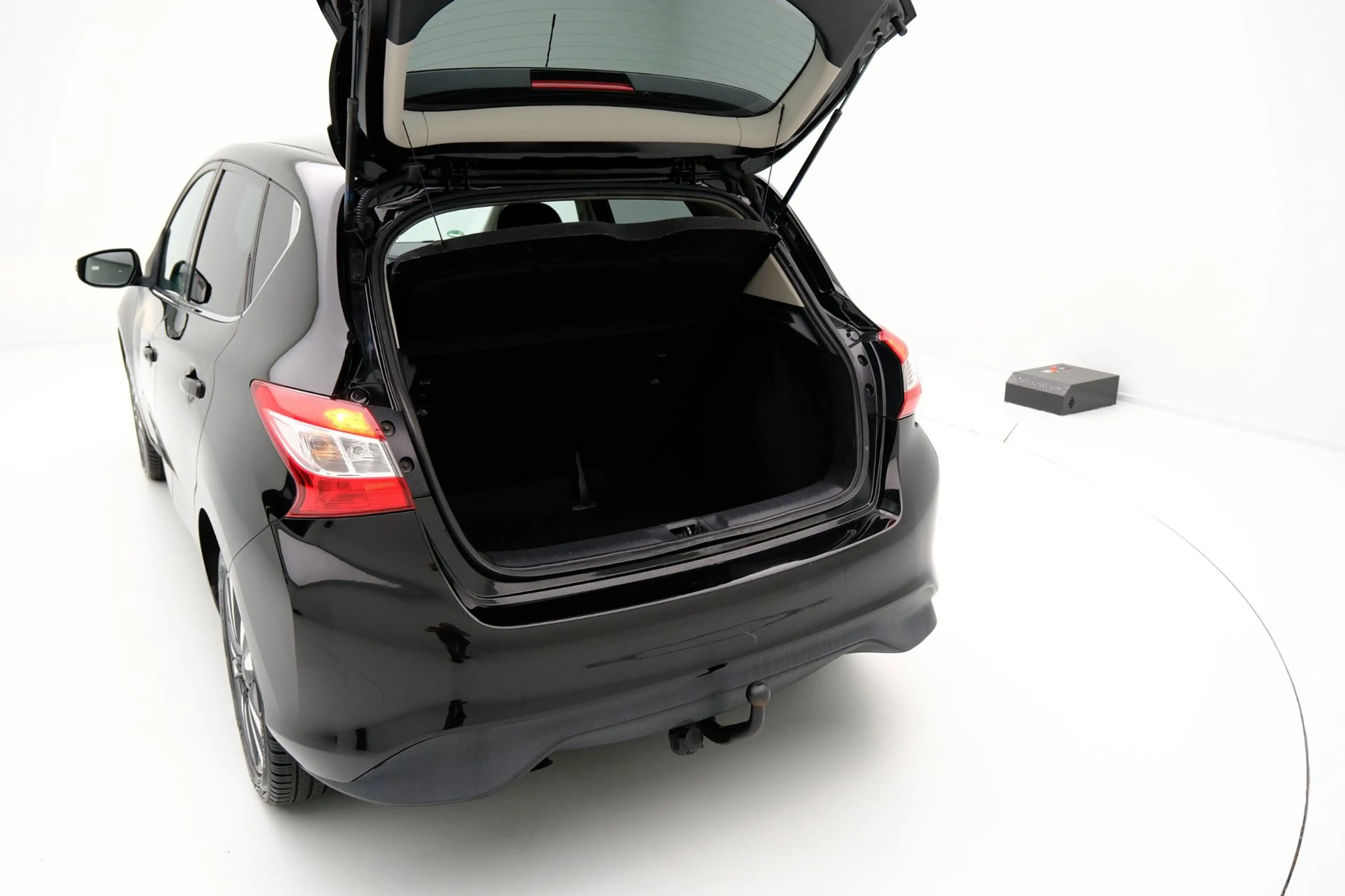 Nissan Pulsar 1.2 DIG-T Connect Edition 17" LMV|Clima|Cam|Navi|T — photo 10