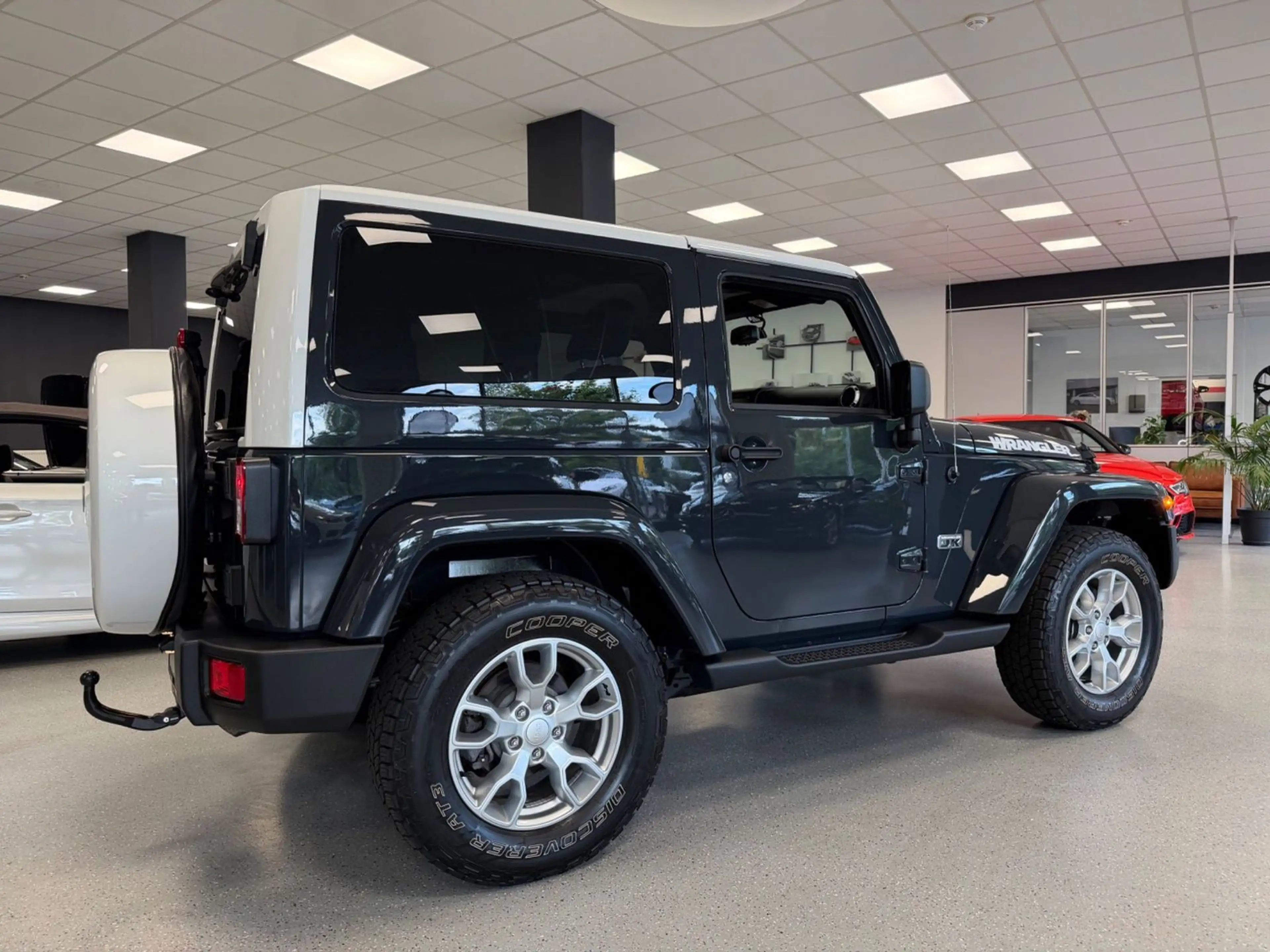 Jeep Wrangler 2,8 CRD Sahara JK Final Edition|4.923km — photo 8