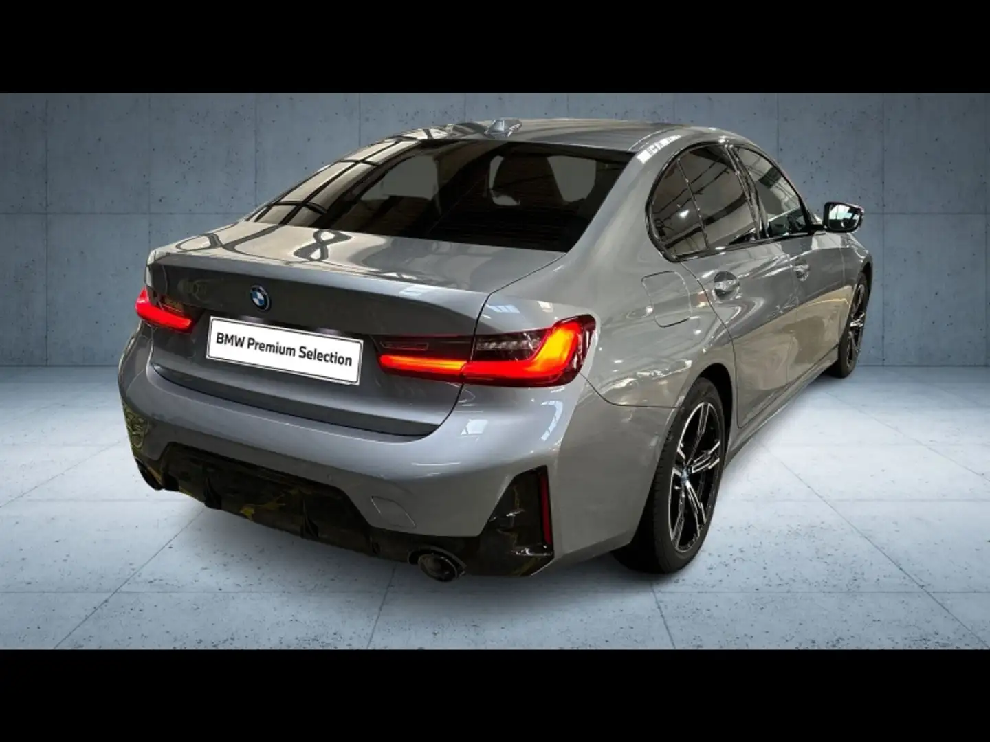 BMW 330 330eA xDrive 292ch M Sport Gris - 2