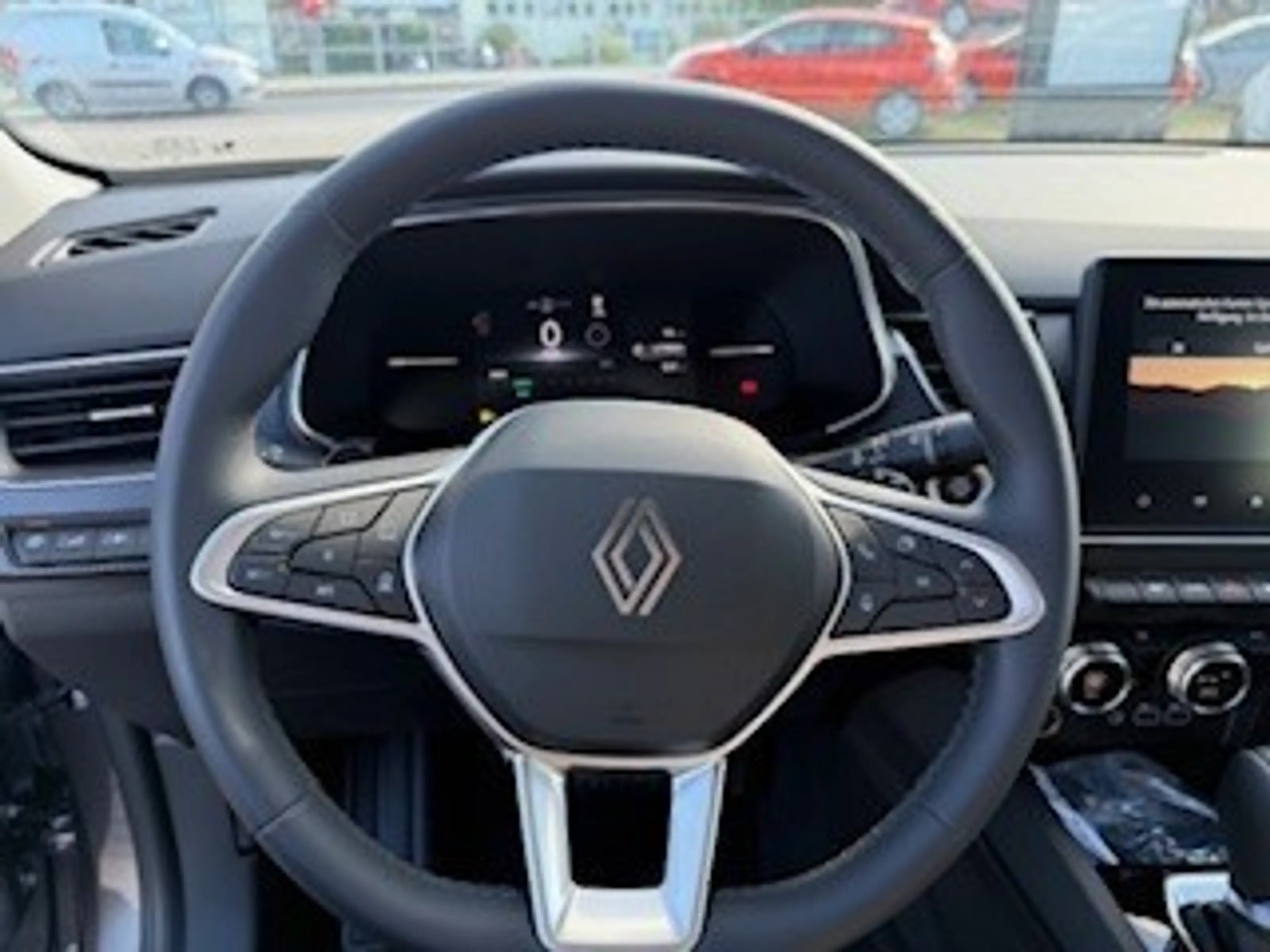 Renault Arkana EVOLUTION Mild Hybrid 140 EDC — photo 15