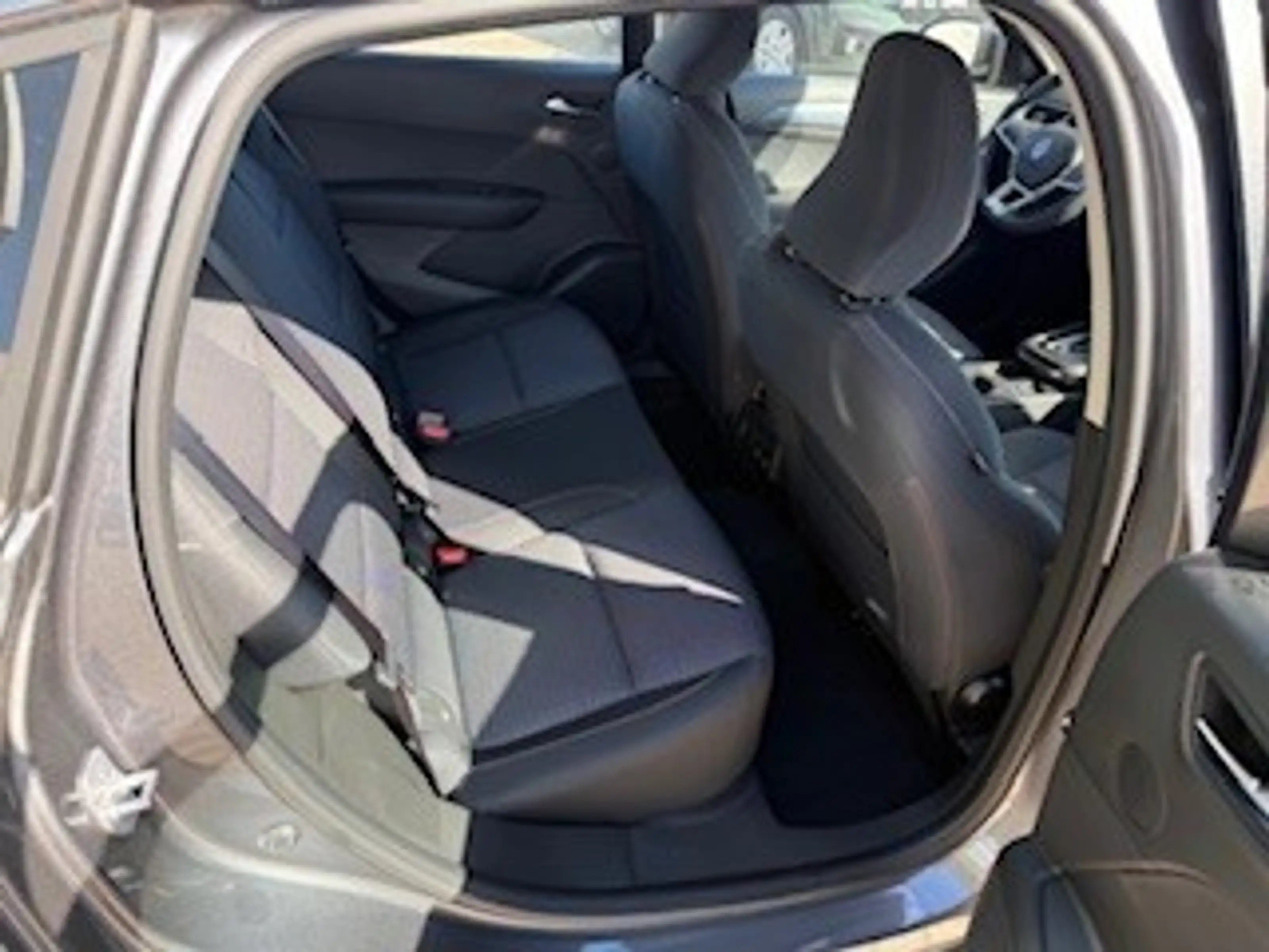 Renault Arkana EVOLUTION Mild Hybrid 140 EDC — photo 10