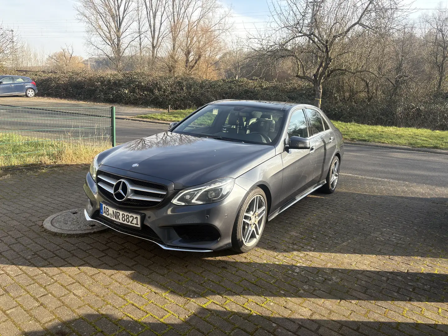 Mercedes-Benz E 400 7G-TRONIC Edition - 1