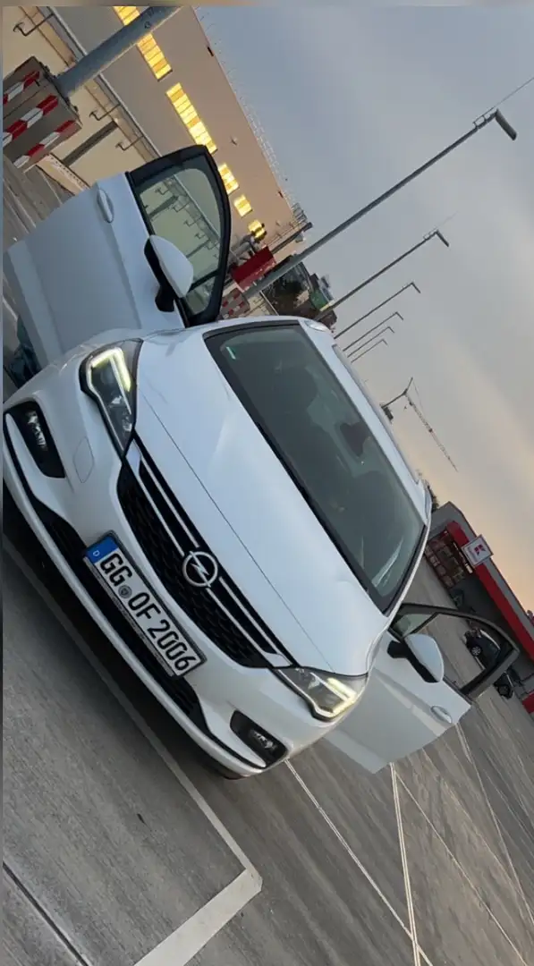 Opel Astra Active Start/Stop Weiß - 1