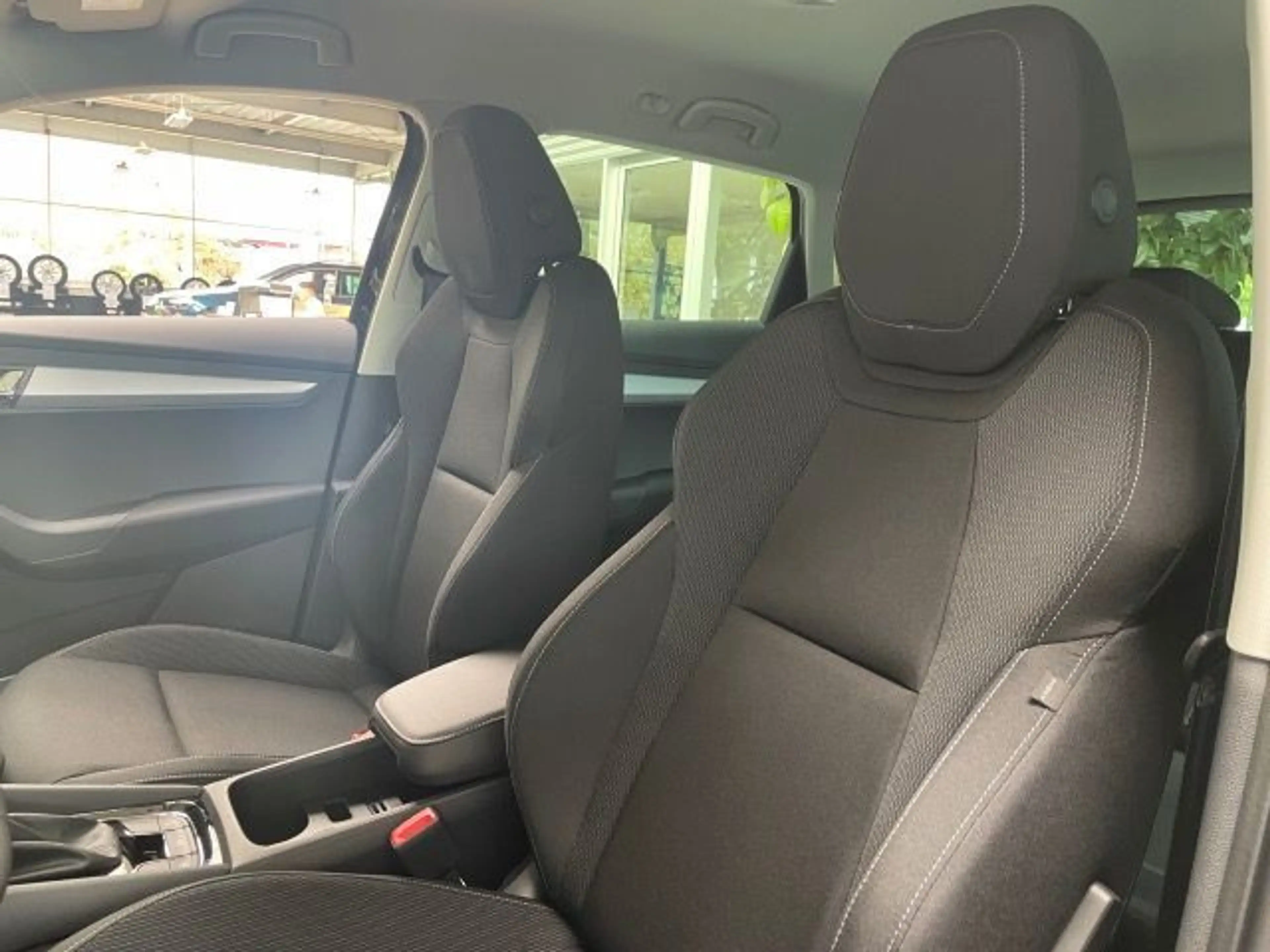 Skoda Karoq Balance 1,5 TSI 110 kW 7-Gang-DSG Sofort V — photo 12