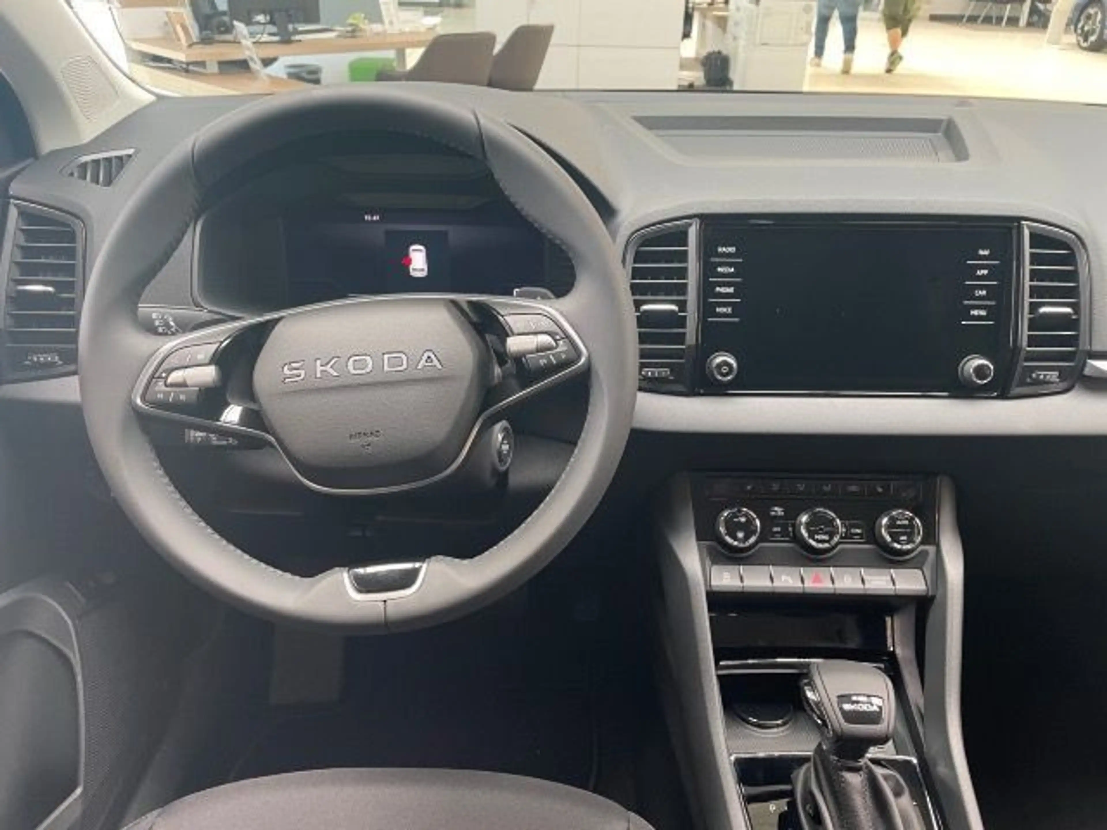 Skoda Karoq Balance 1,5 TSI 110 kW 7-Gang-DSG Sofort V — photo 15