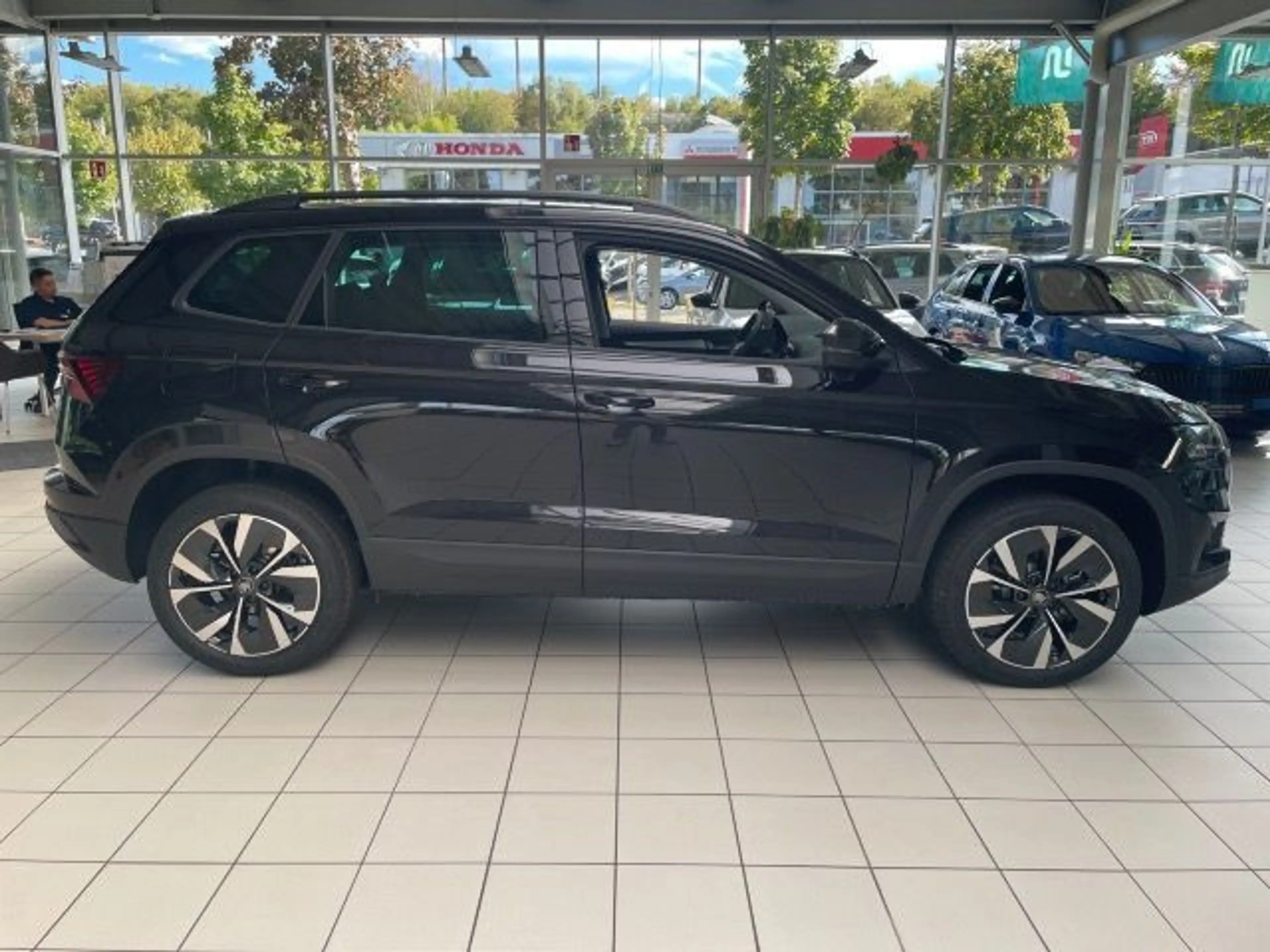 Skoda Karoq Balance 1,5 TSI 110 kW 7-Gang-DSG Sofort V — photo 5