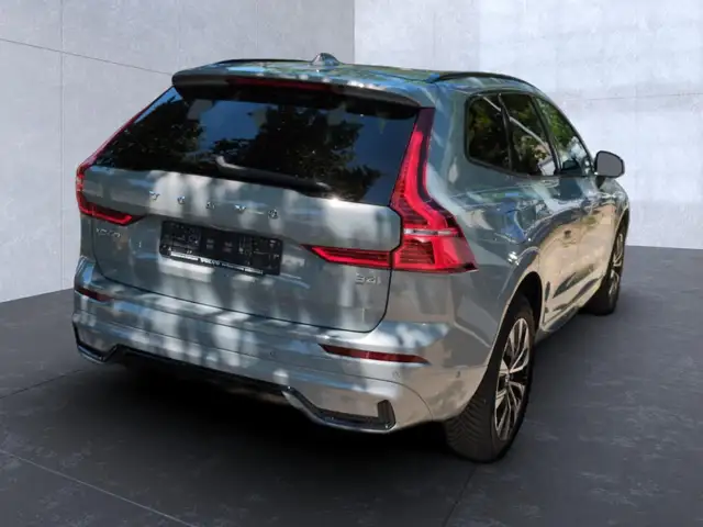 Volvo XC60 view 7