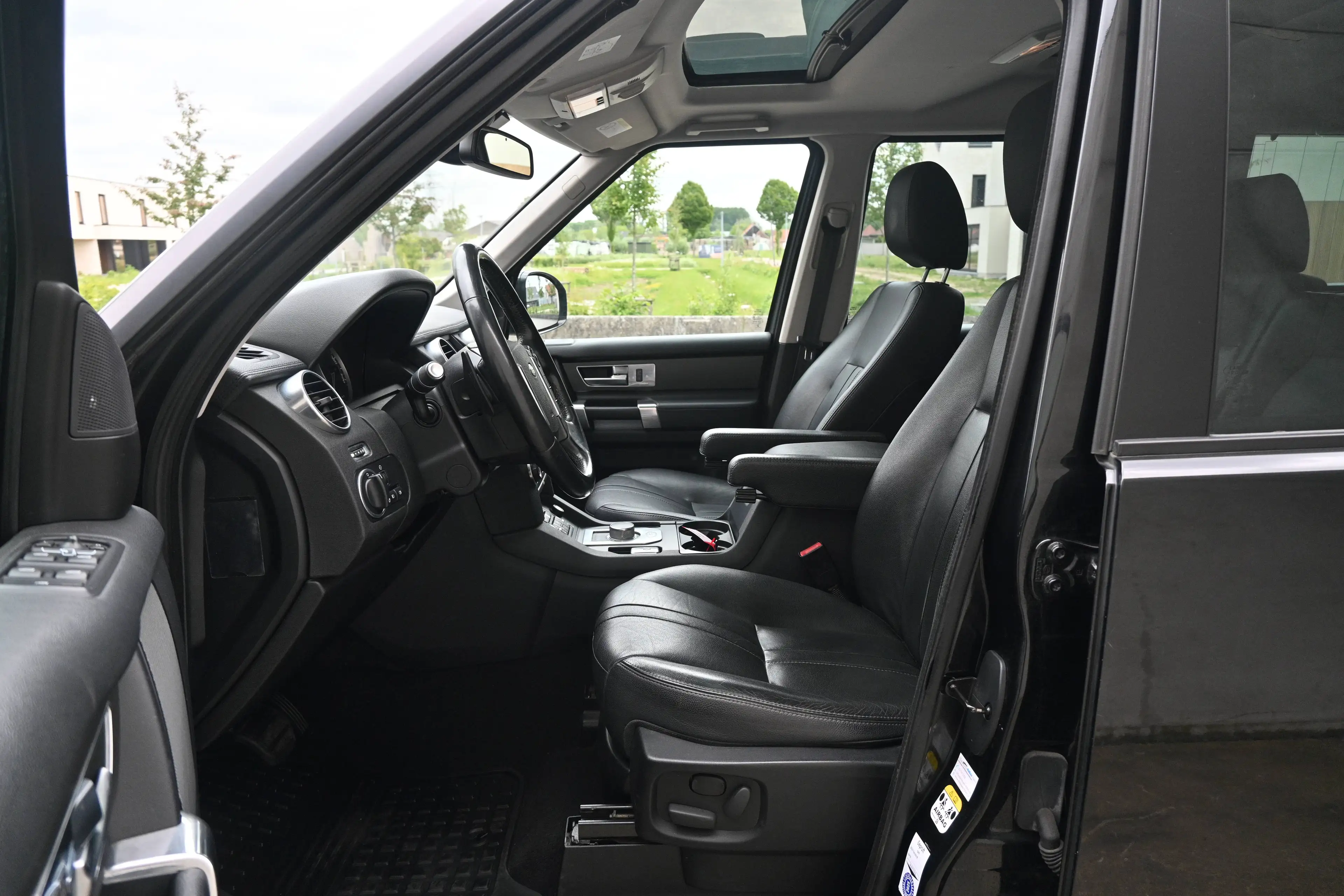 Land Rover Discovery Discovery 3.0 SDV6 HSE — photo 13