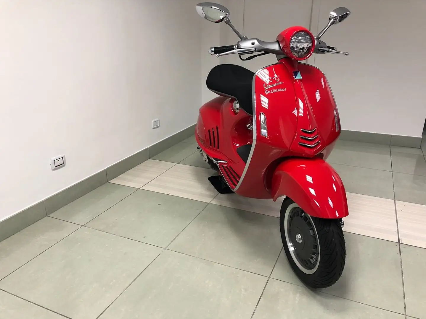 Vespa 946 esemplare unico Rosso - 1