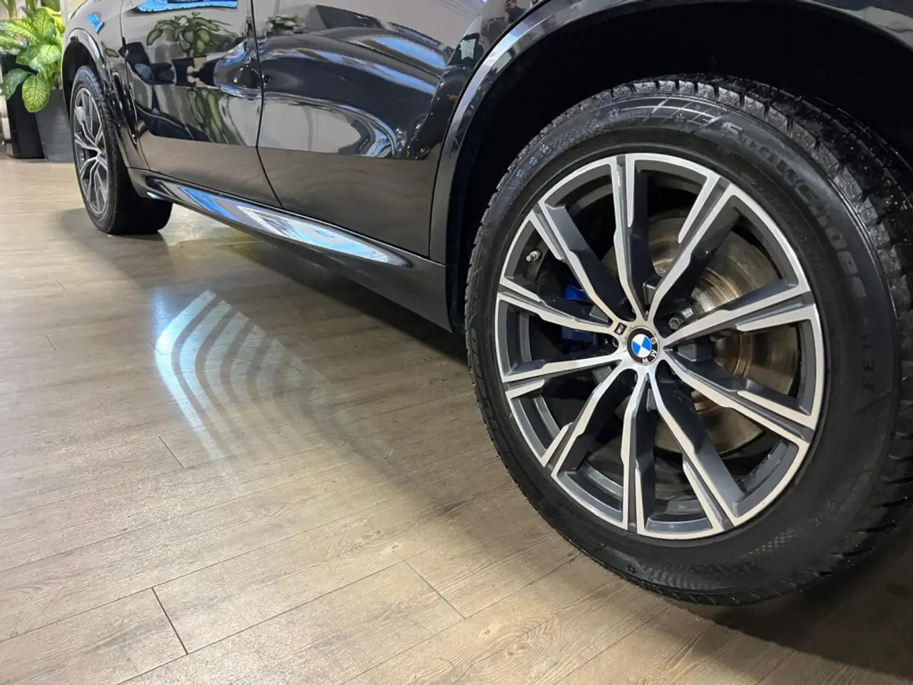 BMW X5 снимка BMW X5