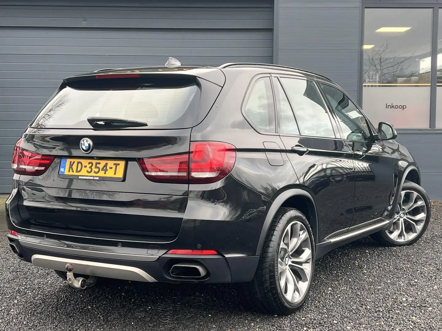 BMW X5 xDrive 50i High Executive Navi,Pano,Camera,Leder,T Zwart - 2