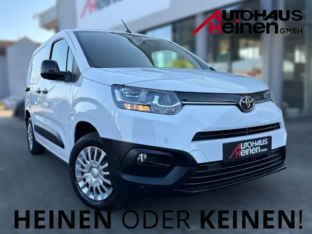 Toyota Proace City L1 Meister PROACE CITY D-4D 100 1.5 Navi Apple Car