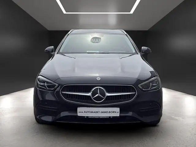 Mercedes-Benz C-Class view 8