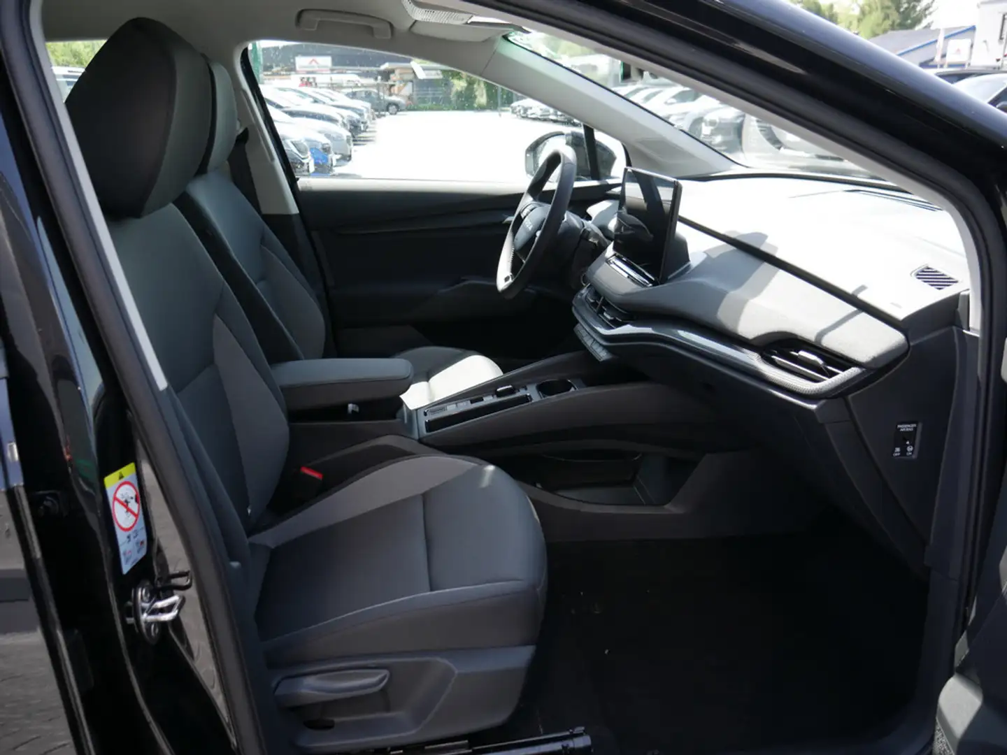 Skoda Elroq 50 Tour KLIMA PDC SHZ KAMERA NAVI LED Nero - 2