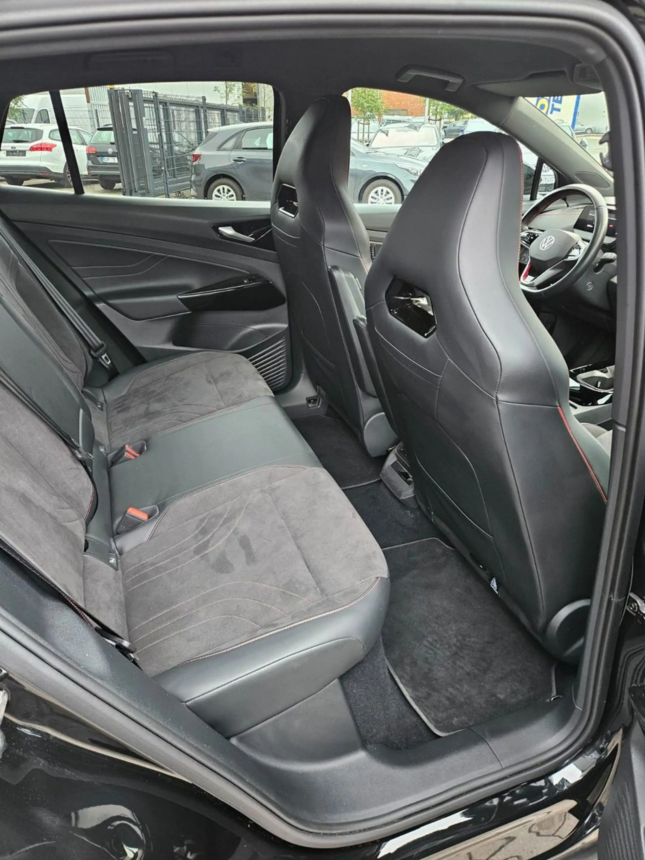 Volkswagen ID.5 GTX 220 kW 4Motion Kamera AHK Wärmepumpe — photo 14