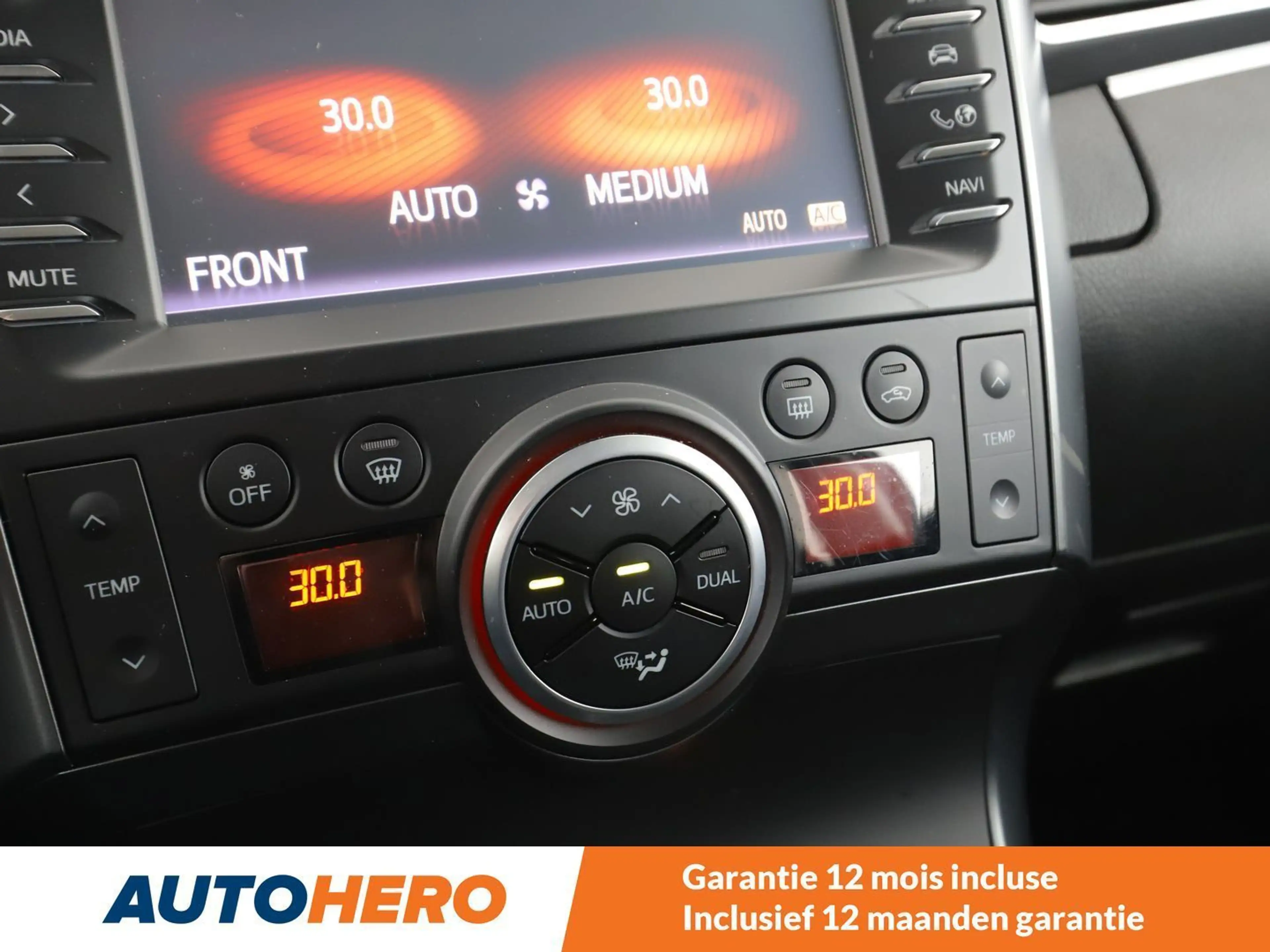 Toyota Verso 1.8 Active — photo 12