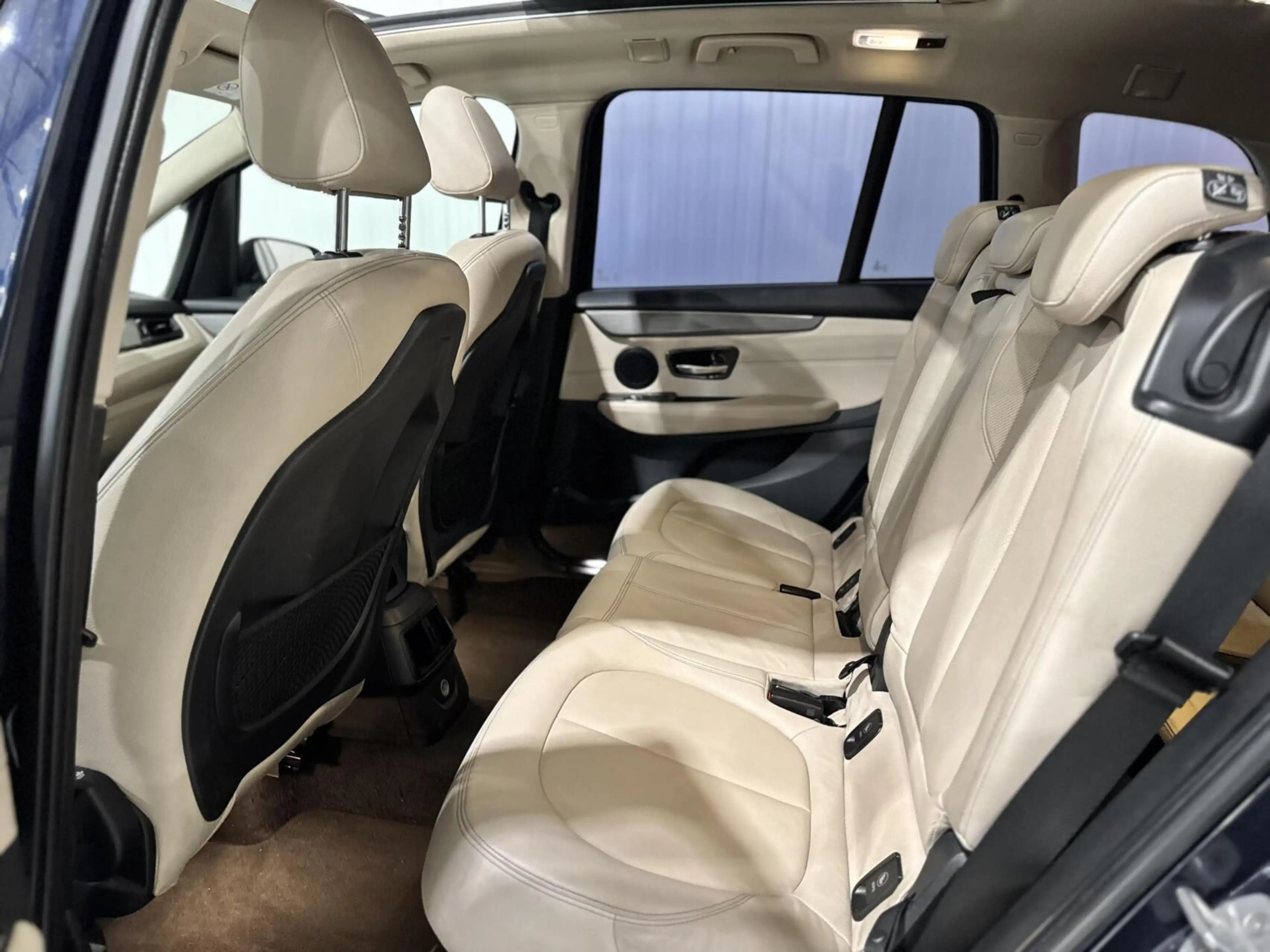 BMW 220 2-serie Gran Tourer 220i M Sport 7p|PANO|TREKHAAK| — photo 13