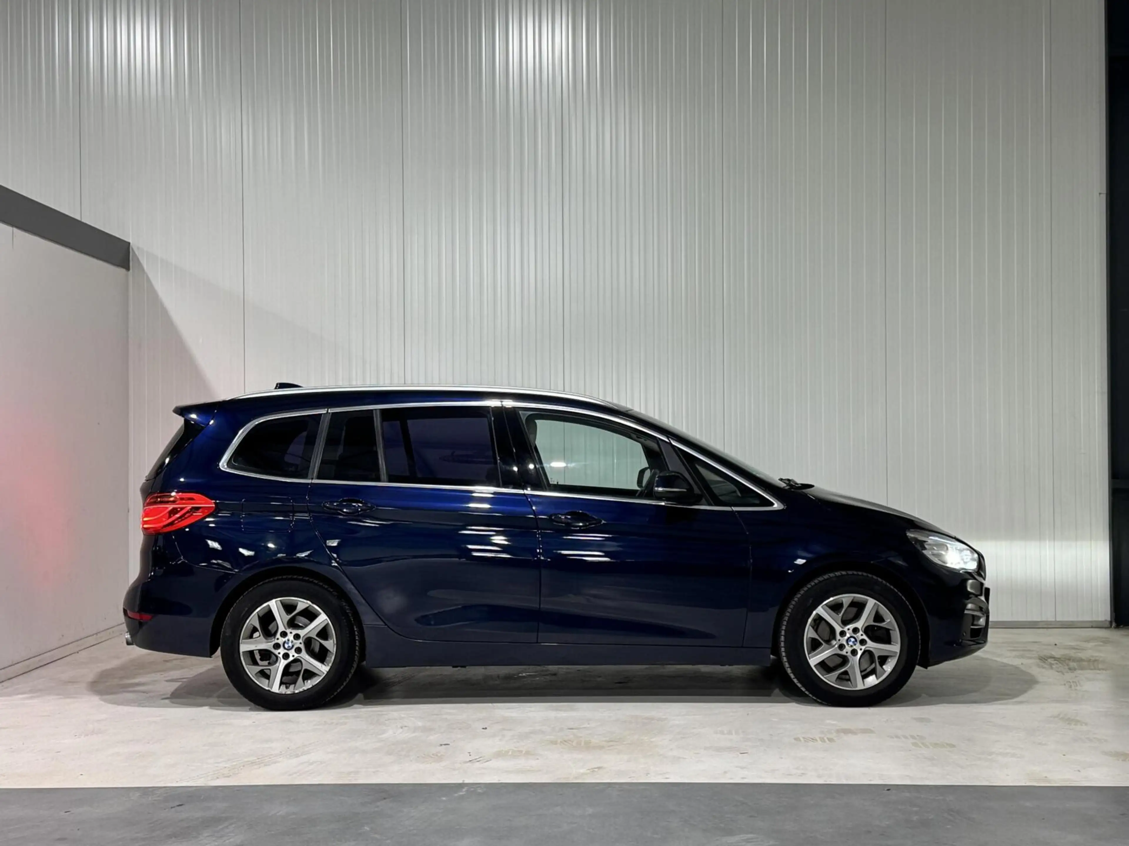 BMW 220 2-serie Gran Tourer 220i M Sport 7p|PANO|TREKHAAK| — photo 4