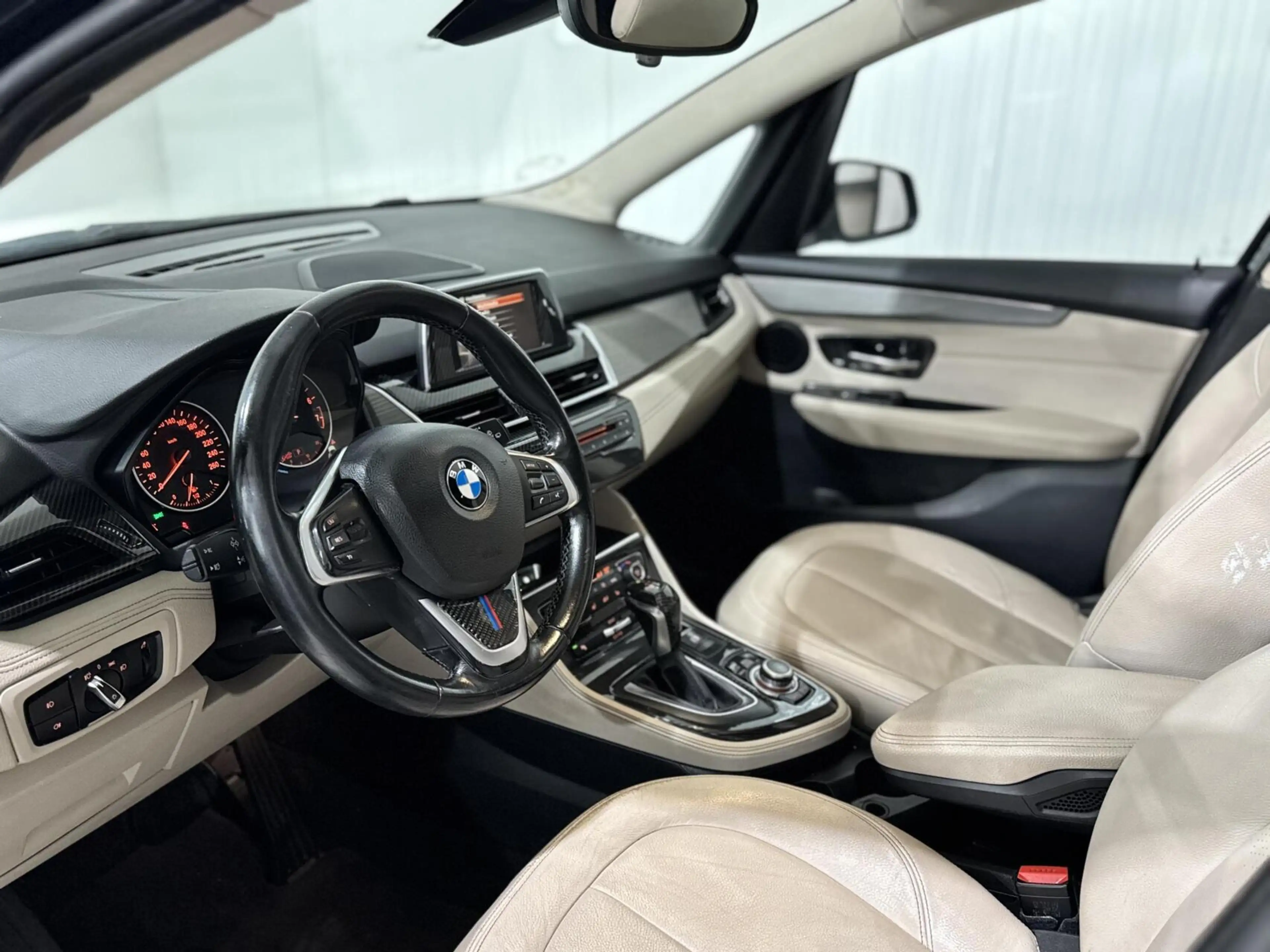 BMW 220 2-serie Gran Tourer 220i M Sport 7p|PANO|TREKHAAK| — photo 10