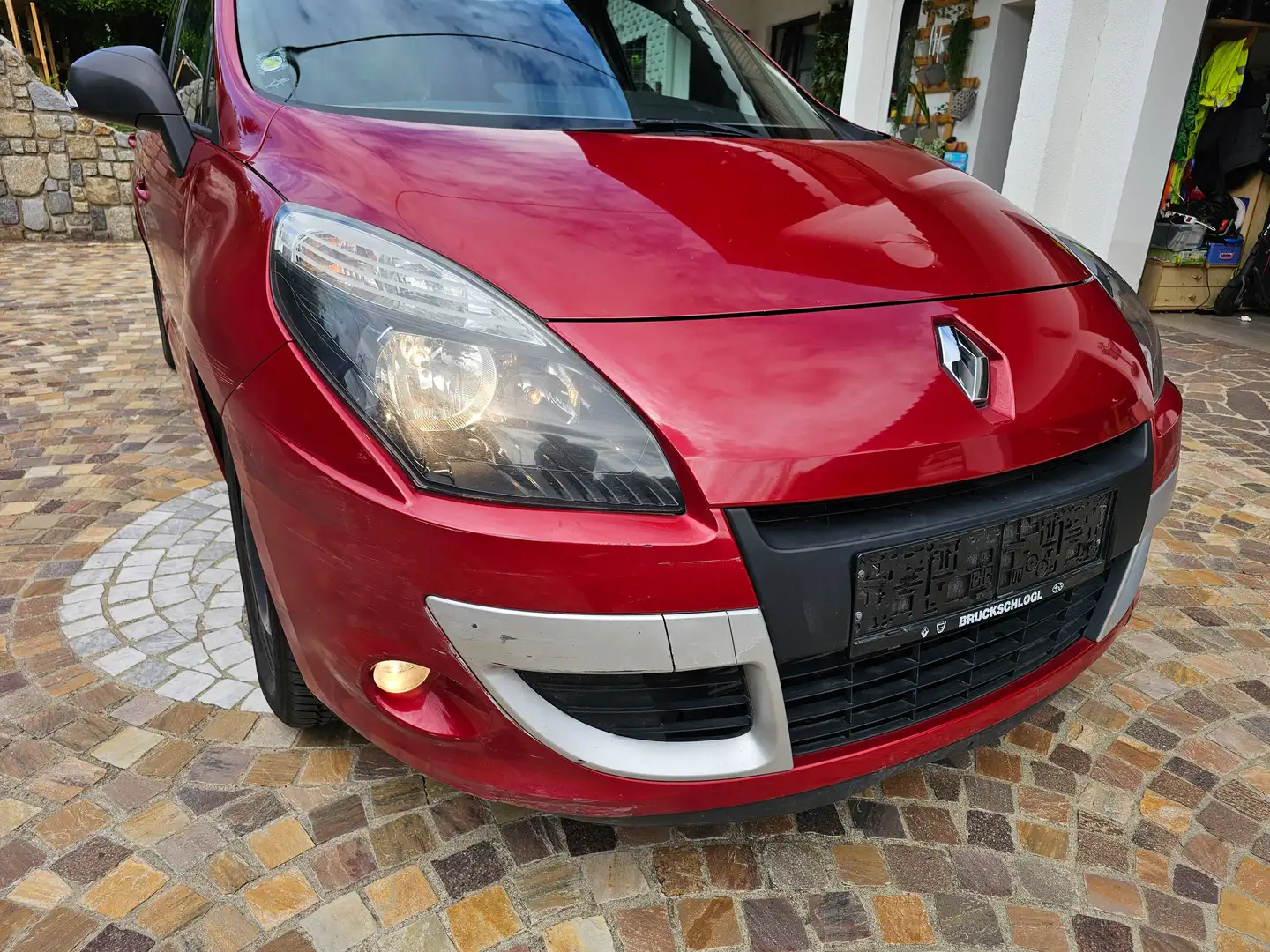 Renault Scenic Scénic III Dynamique 1,5 dCi DPF Dynamique Rot - 2
