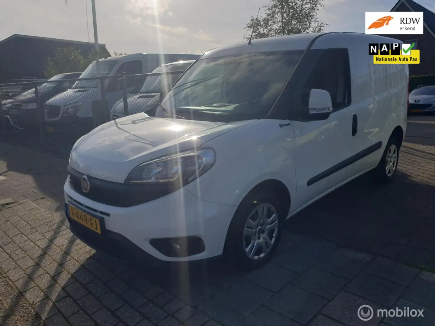 Fiat Doblo Cargo 1.3 MJ L1H1 SX Blanc - 1