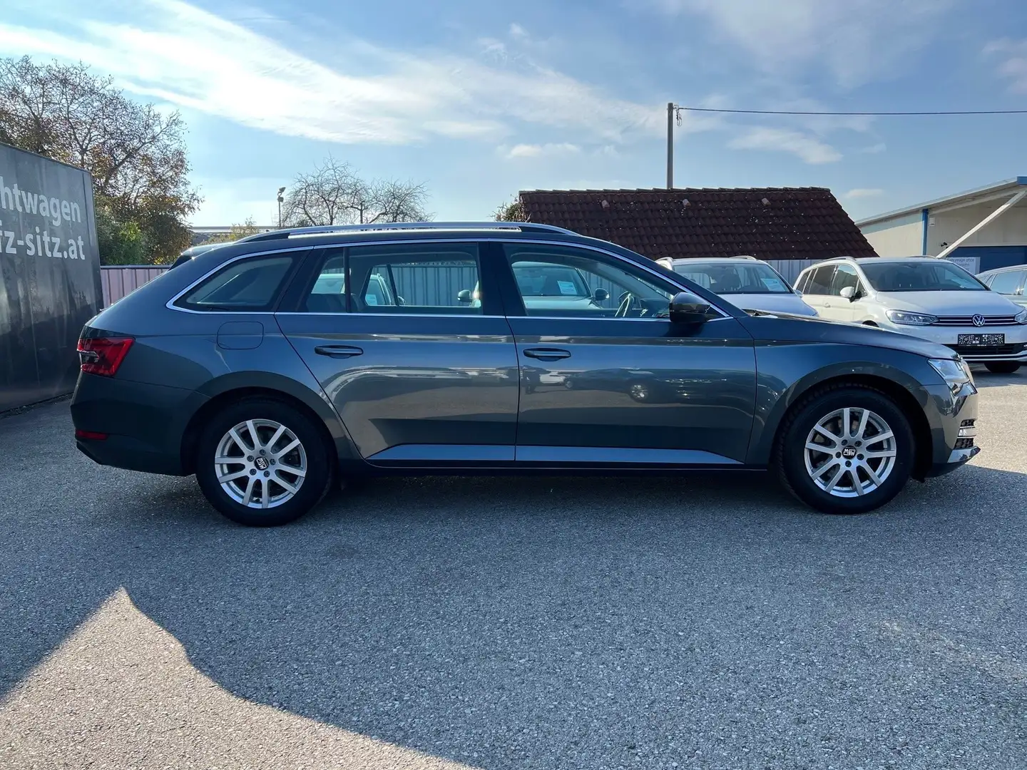 Skoda Superb Kombi 2,0 TDI Style | NP: €51.000 Grigio - 2