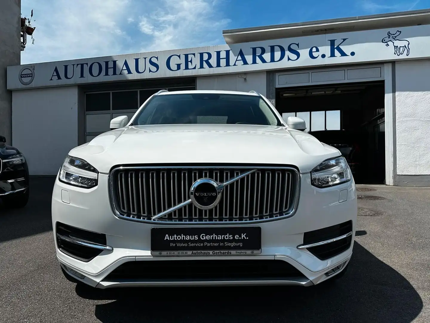 Volvo XC90 D5 AWD INSCRIPTION AHK,HEAD UP, 360°,BLIS Wit - 2