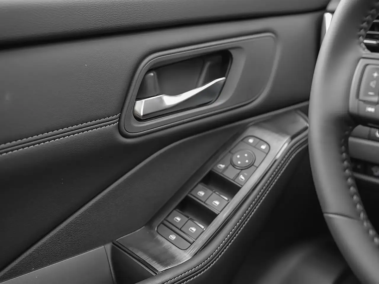 Nissan Rogue photo Nissan Rogue