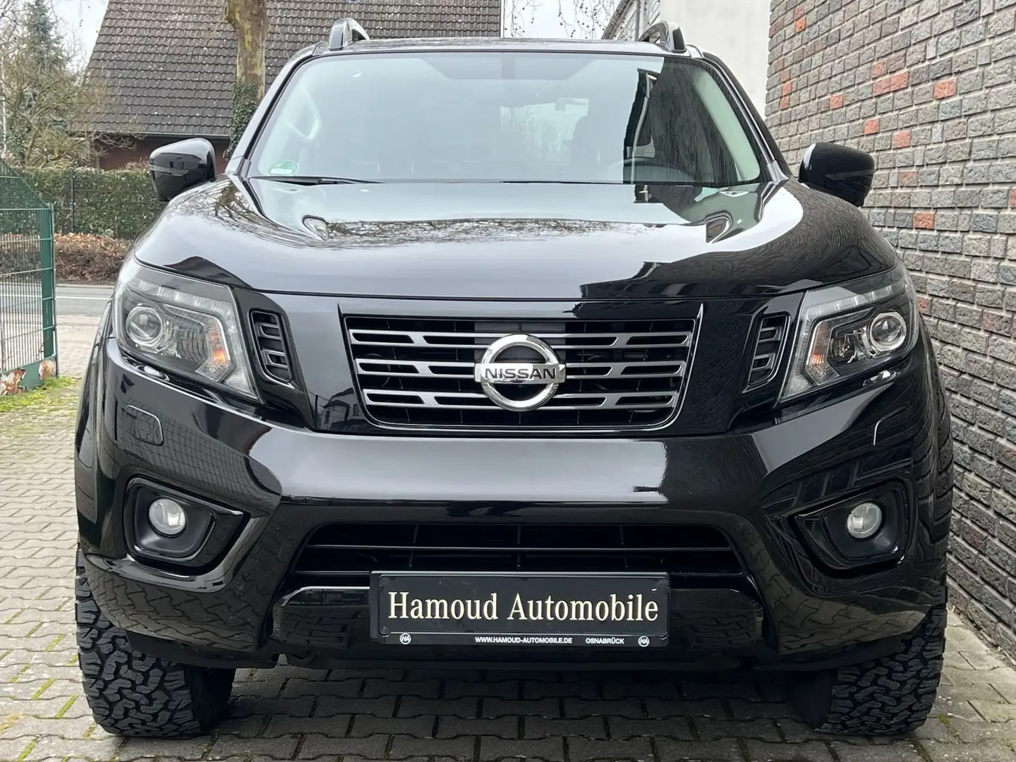 Nissan Navara N-Guard NP300 4x4 Abdeckung OFFROAD 1HAND Noir - 2
