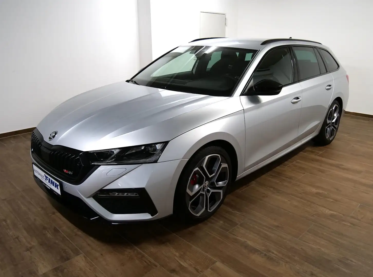 Skoda Octavia Combi RS 2.0 TSI AHK 19" NAVI ACC Silber - 2