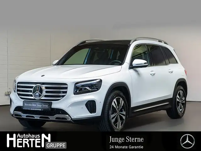 2025 Mercedes-Benz GLB in White for sale