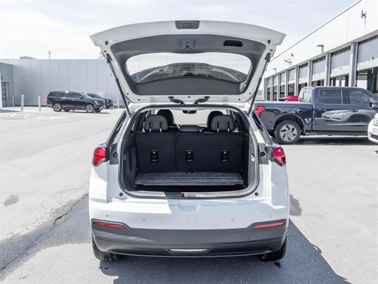 Chevrolet Bolt снимка Chevrolet Bolt