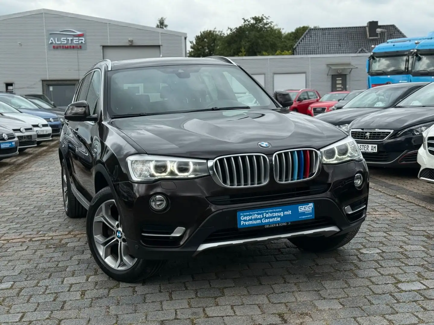 BMW X3 Baureihe 3,0xDrive 35 d Allrad *HeadUP* Braun - 1