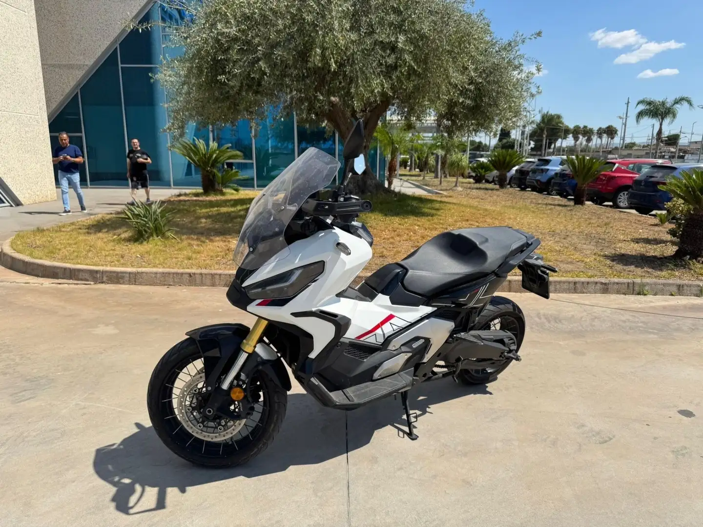 Honda X-ADV 750 35kw DEPOTENZIATA Білий - 1