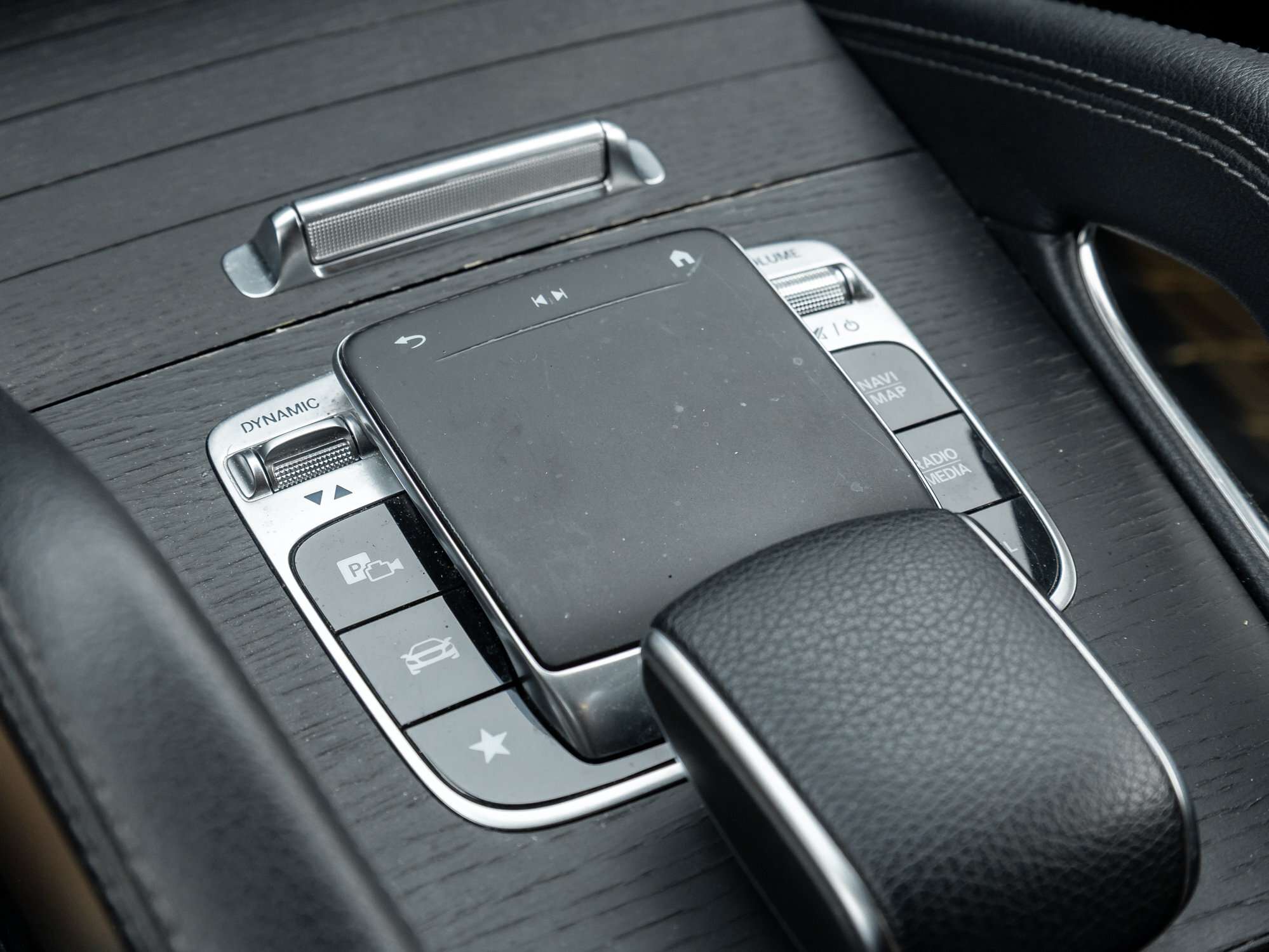 used 2020 Mercedes-Benz GLE car, priced at $43,749