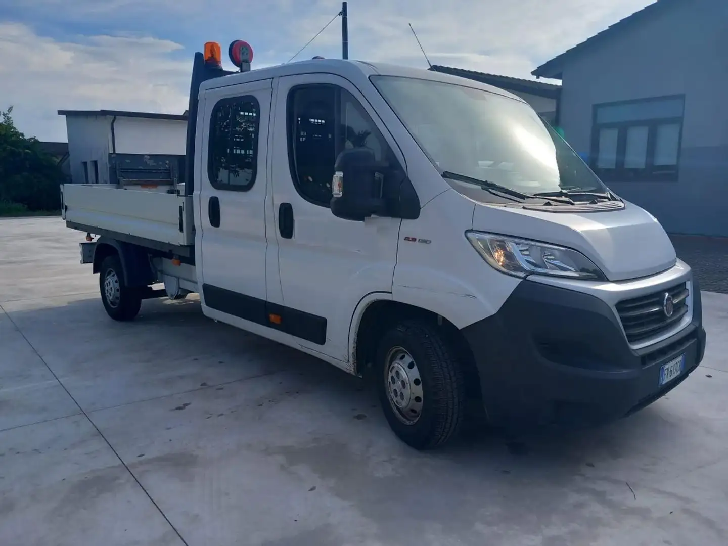 Fiat DUCATO 33 2.3 MJT 120CV PM DOPPIA CABINA Blanc - 1