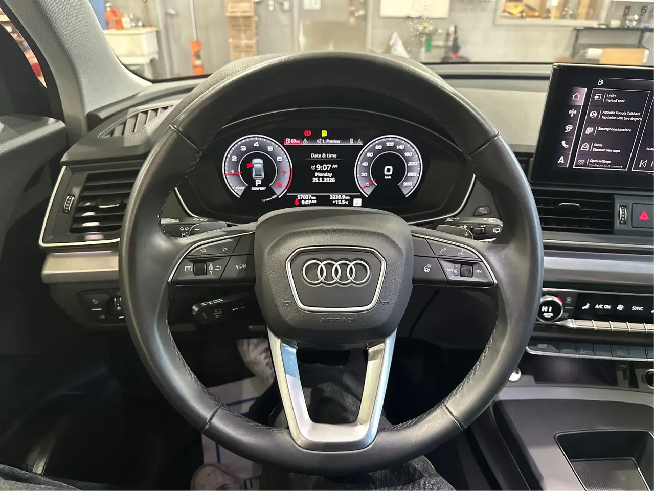 Audi Q5 снимка Audi Q5