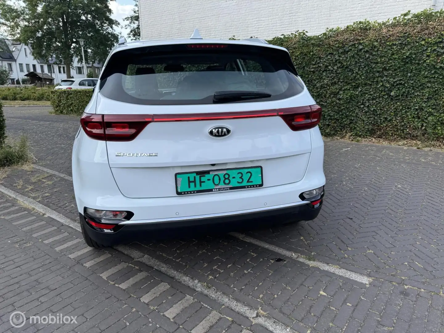 Kia Sportage NIEUW BINNEN MET 1 JAAR GARANTIE AUTOMAAT 1.6 T-GD Blanc - 2