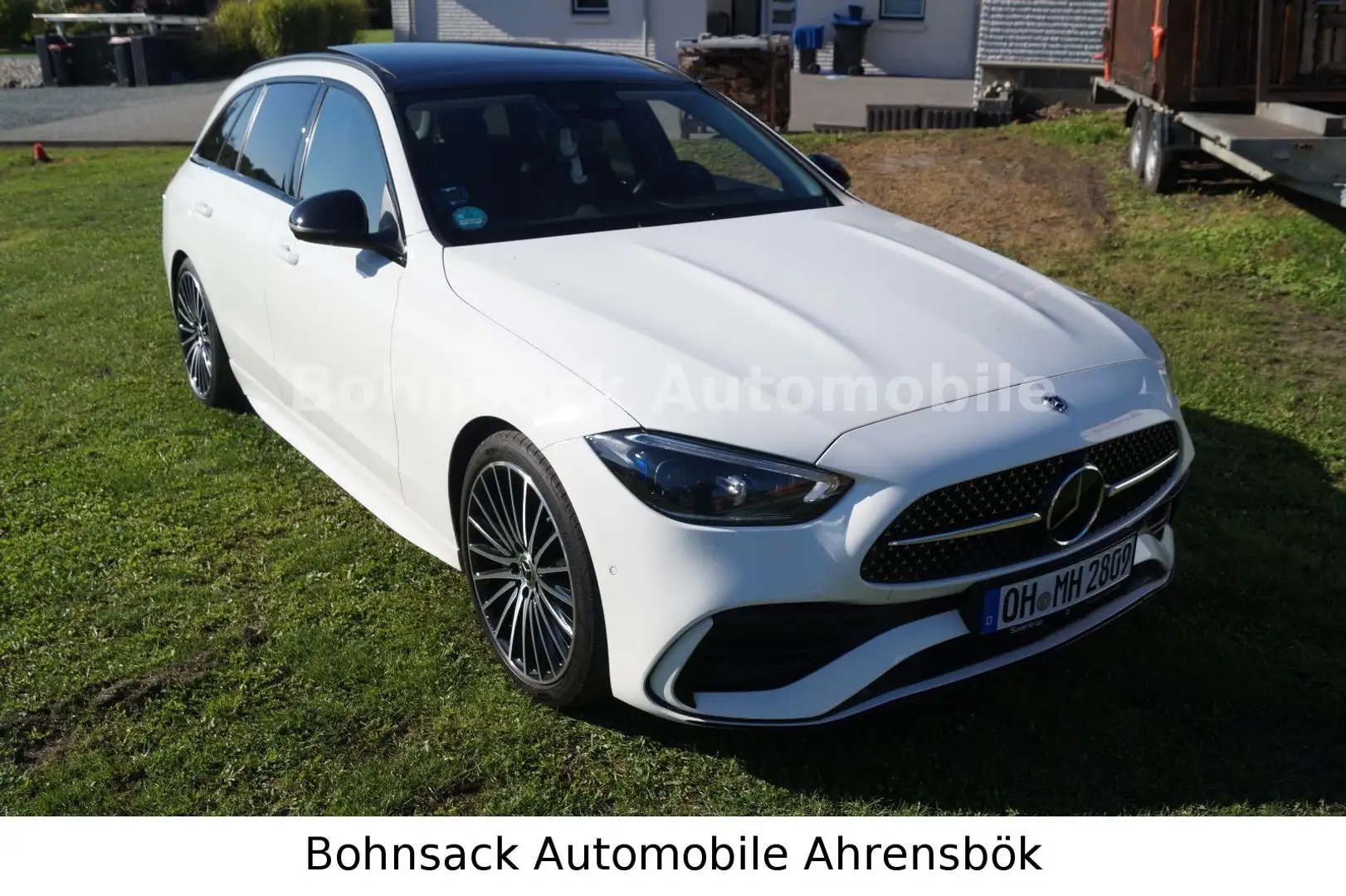 Mercedes-Benz C 300 C -Klasse T-Modell AMG Linie 4Matic Weiß - 2