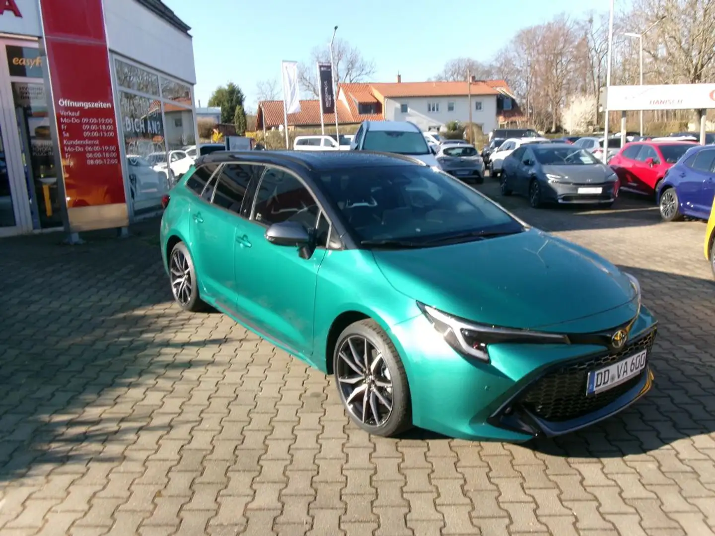 Toyota Corolla 2.0 Hybrid Touring Sports GR Sport Grün - 2