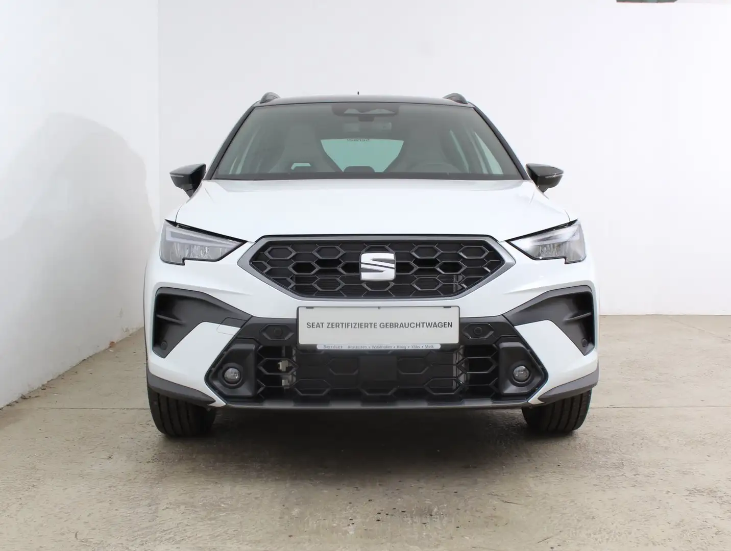 SEAT Arona FR Edition 1.0 TSI DSG Weiß - 2